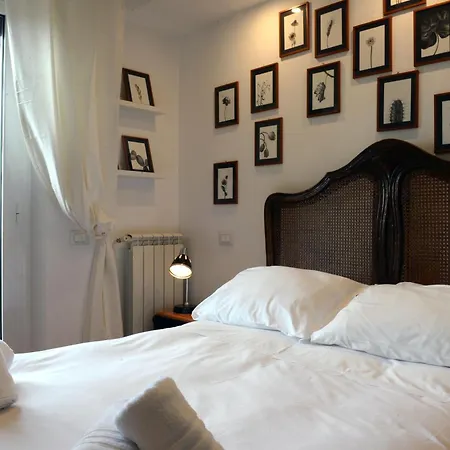 Homethic Piramide Apartment