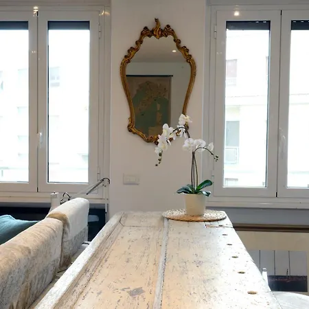 Homethic Piramide Apartment *